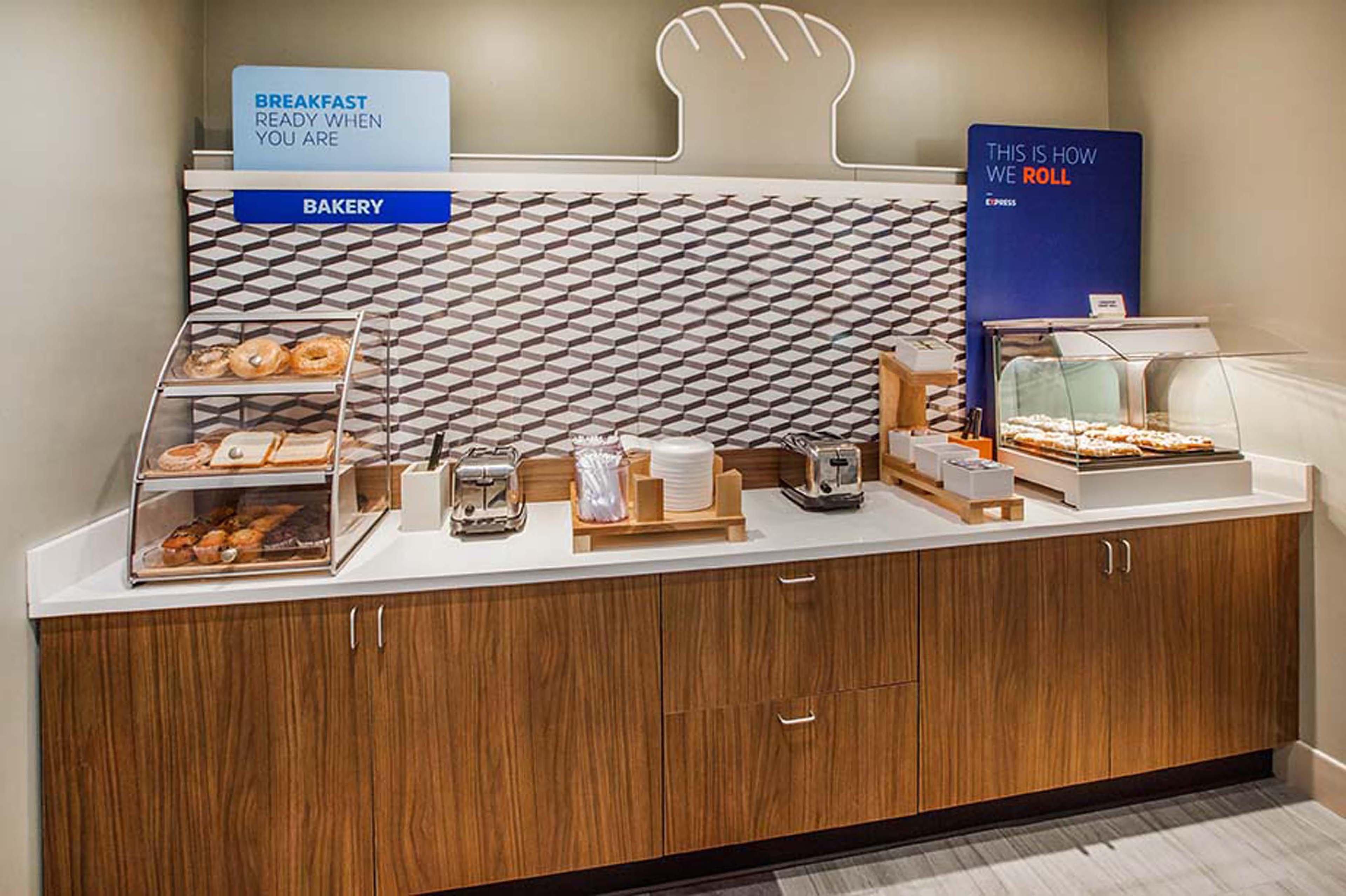 Holiday Inn Express Hotel & Suites Freeport By Ihg Exteriör bild