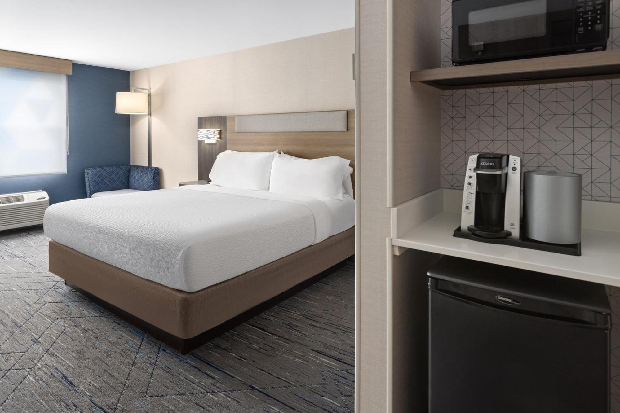 Holiday Inn Express Hotel & Suites Freeport By Ihg Exteriör bild